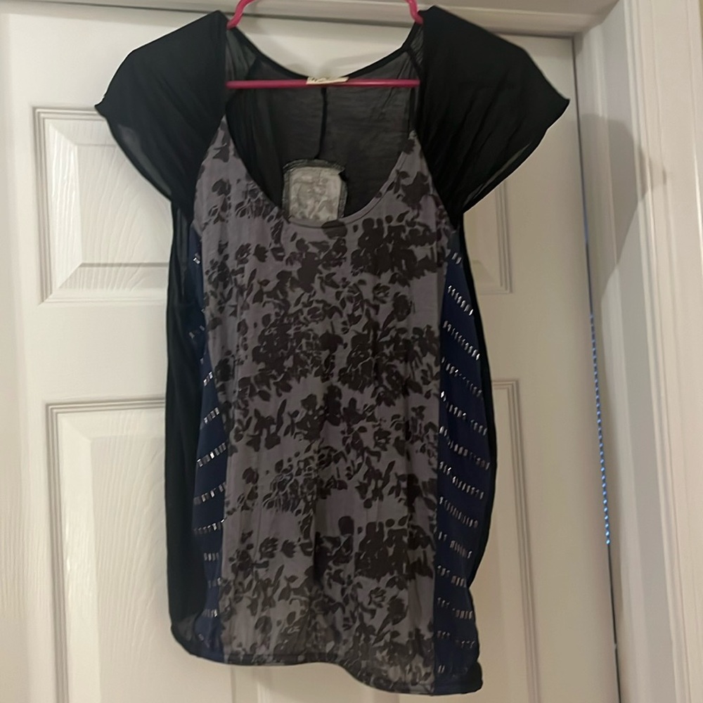 Free People Top. Size MD